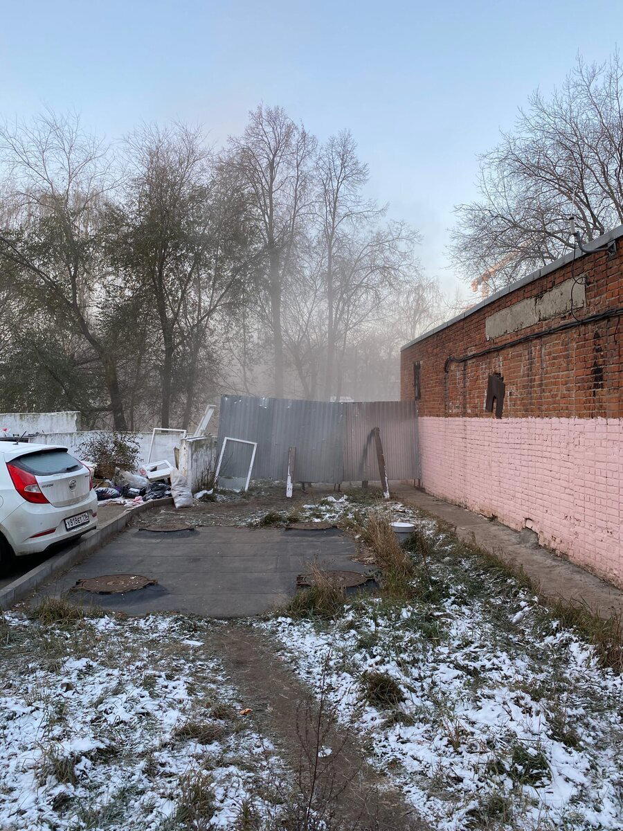 Нашел на помойке фотоальбом с добрыми, советскими фотографиями: девушки,  советские солдаты, быт в СССР | vombat.su